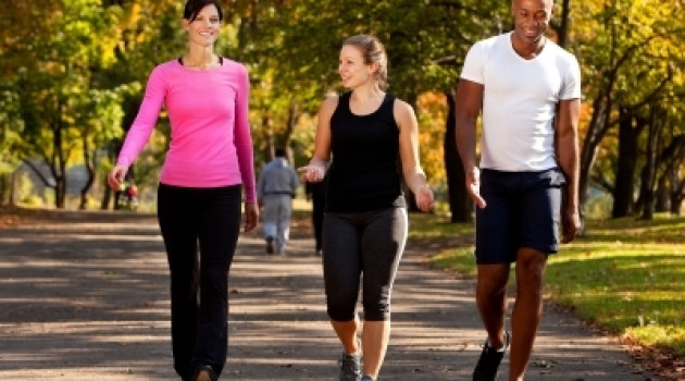 9 лучших причин почему же стоит ходить пешком ежедневно